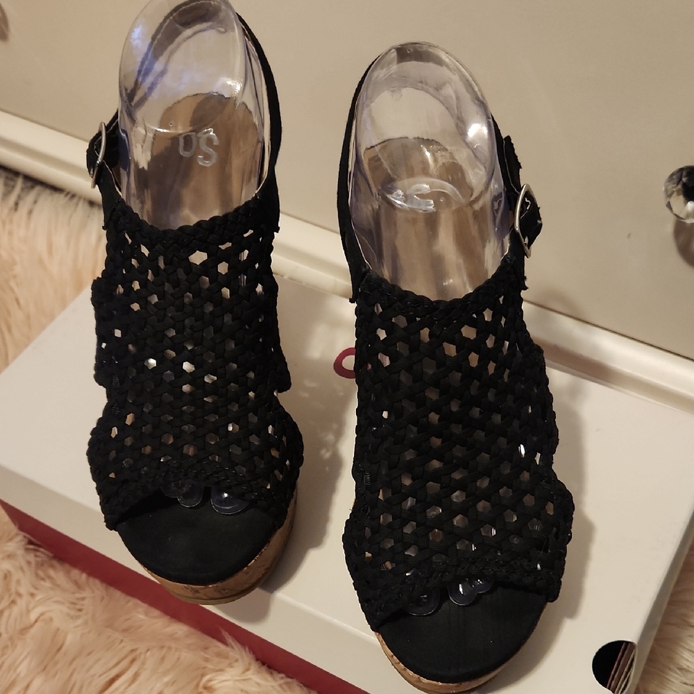 SO Elegant Black Woven Women's Sandal Wedges